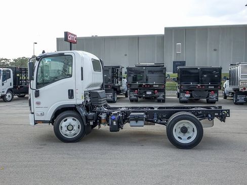 New 2025 Chevrolet Low Cab Forward 5500 XD image 6
