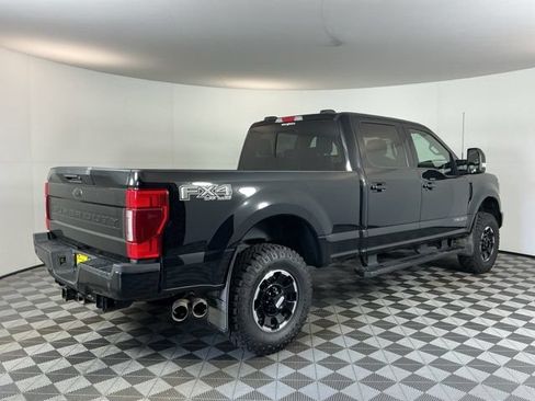 Used 2022 Ford F350 Lariat AWD/4WD image 4