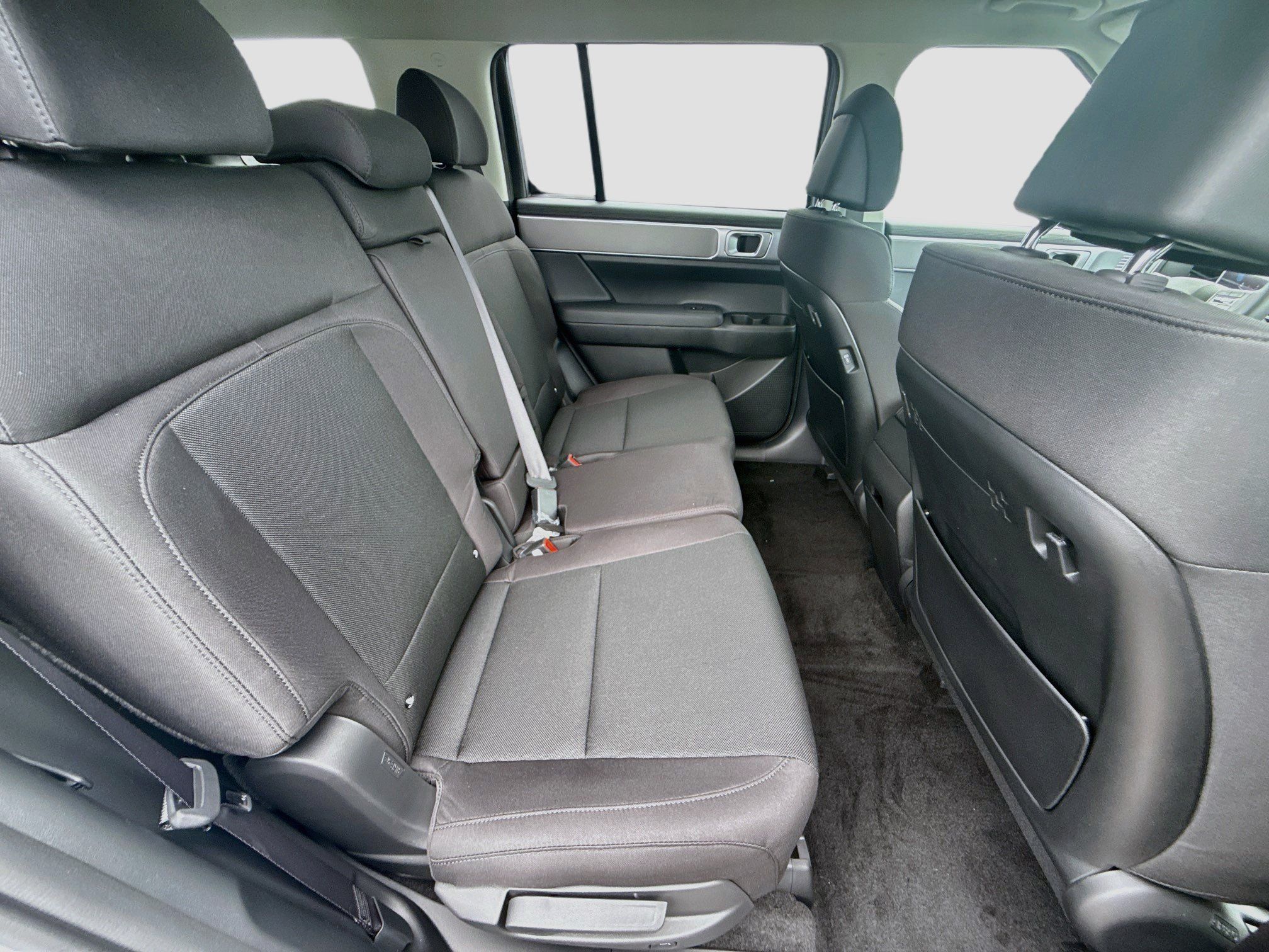 New 2027 Hyundai Santa Fe SE FWD image 19