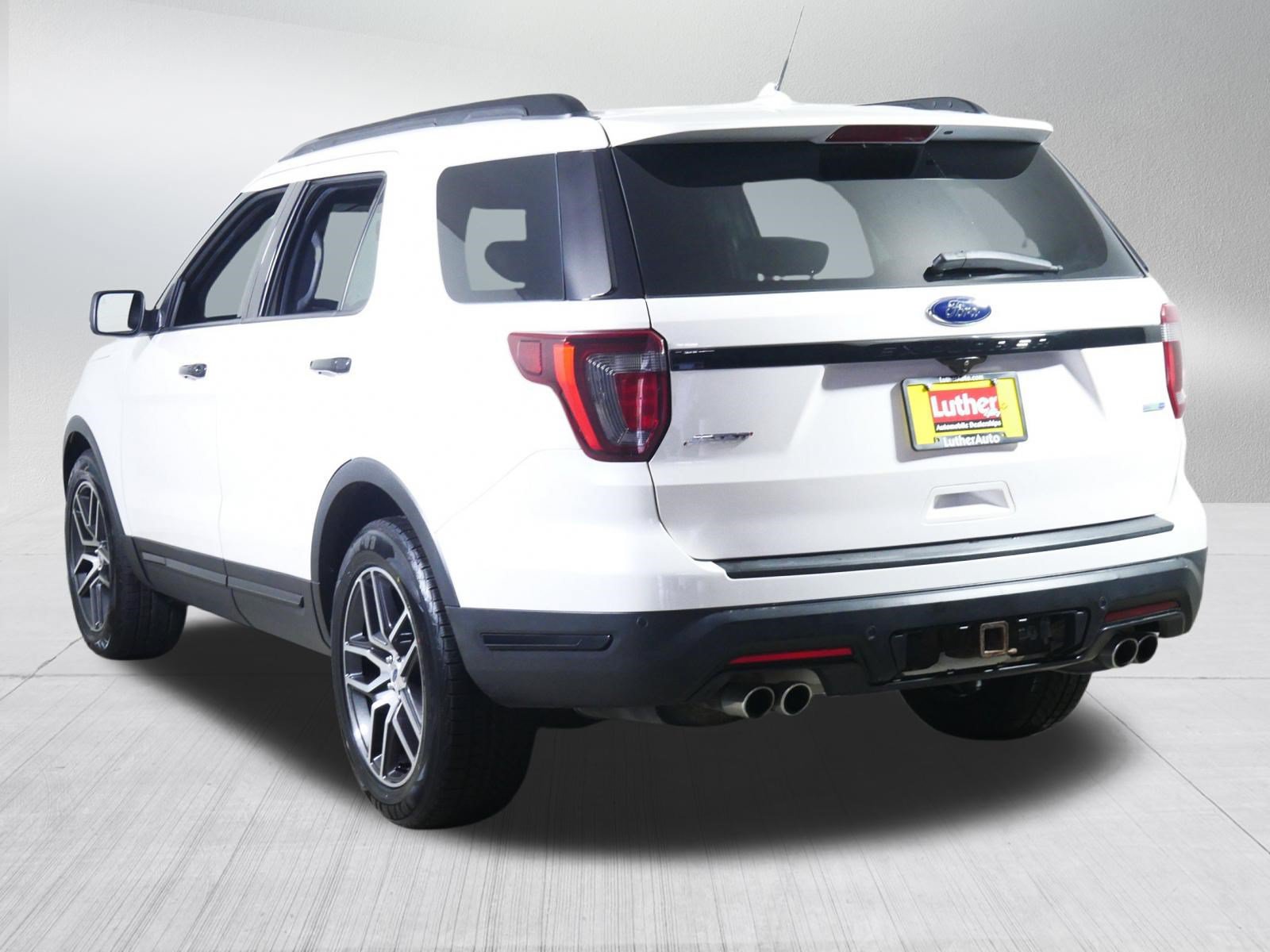 Used 2019 Ford Explorer Sport w/ Equipment Group 401A AWD/4WD image 5