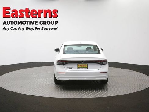 Used 2024 Honda Accord EX image 35