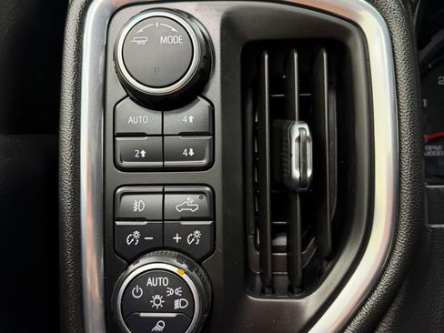 Used 2021 Chevrolet Silverado 3500 LT w/ Convenience Package AWD/4WD image 25