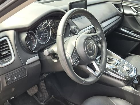 Used 2019 MAZDA CX-9 Touring FWD image 10