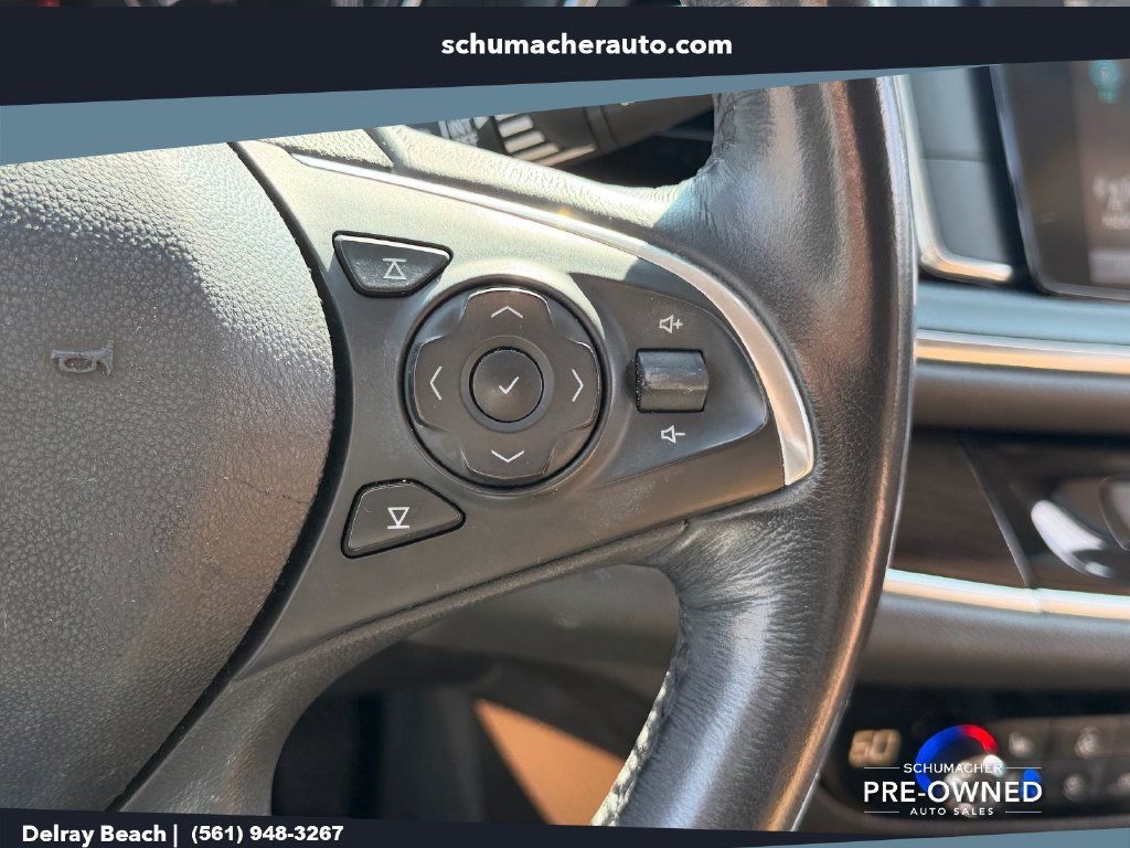 Used 2019 Buick Enclave Premium FWD image 23