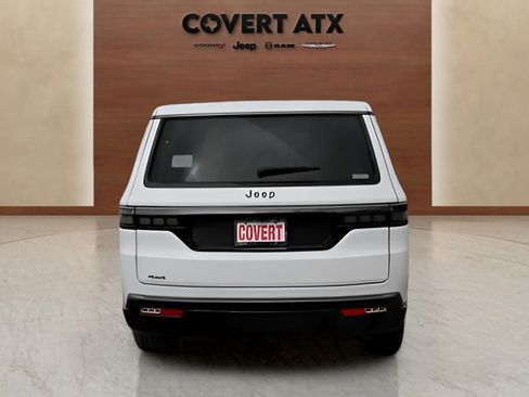 New 2026 Jeep Grand Wagoneer L Limited w/ Premium Group II image 4