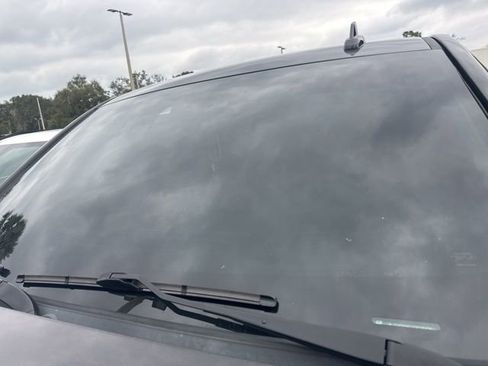 Used 2016 GMC Yukon SLT w/ HD Trailering Package image 9