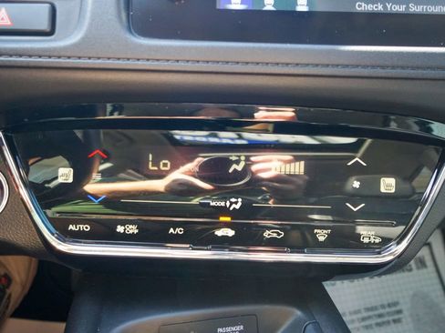 Used 2022 Honda HR-V EX-L image 22