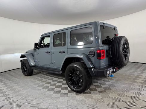 Used 2024 Jeep Wrangler Unlimited Sahara w/ Safety Group AWD/4WD image 7