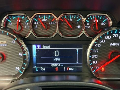 Used 2018 Chevrolet Silverado 1500 LTZ Z71 w/ Redline Edition AWD/4WD image 12