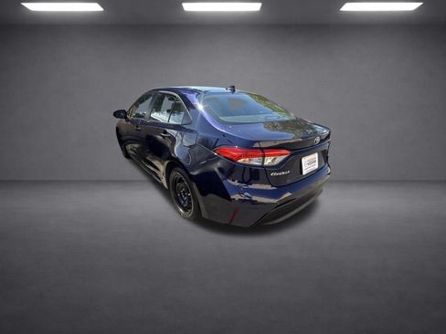 Used 2024 Toyota Corolla LE FWD image 17