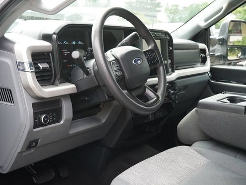 Used 2024 Ford F350 XLT w/ FX4 Off-Road Package AWD/4WD image 20