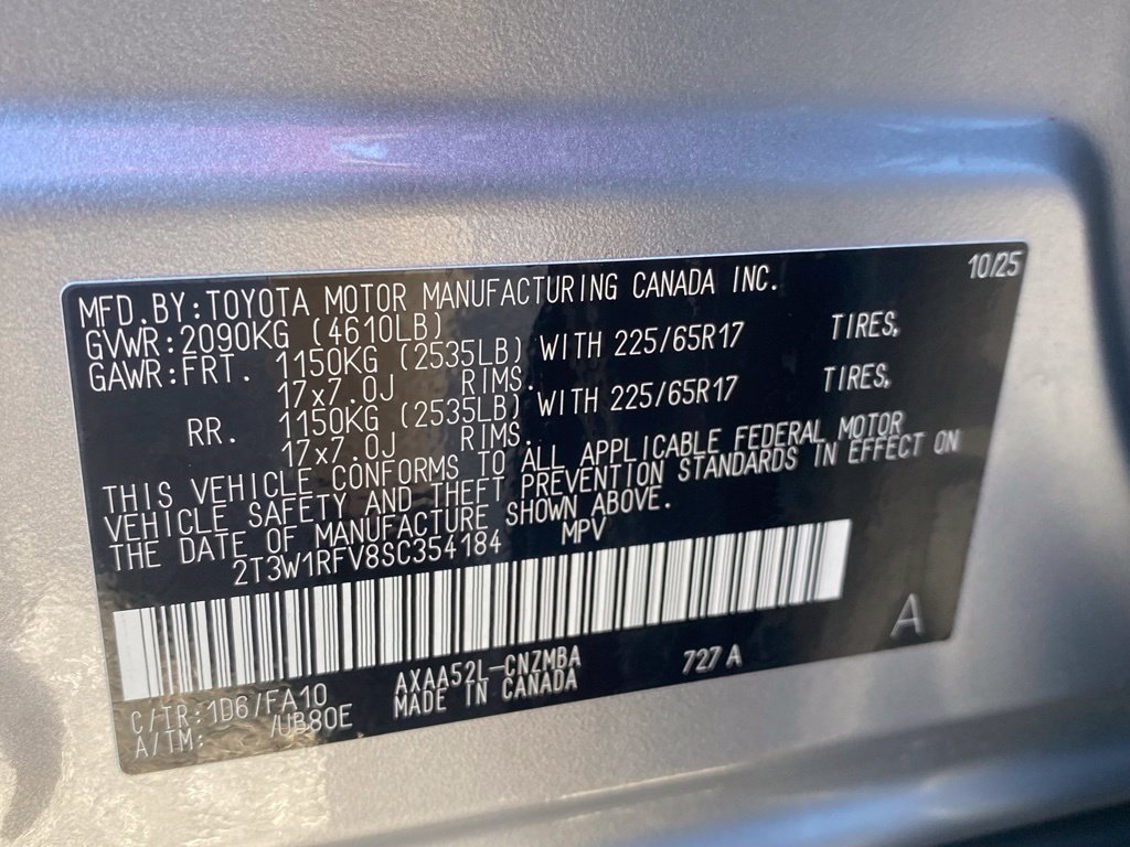 Used 2025 Toyota RAV4 XLE w/ Convenience Package FWD image 20