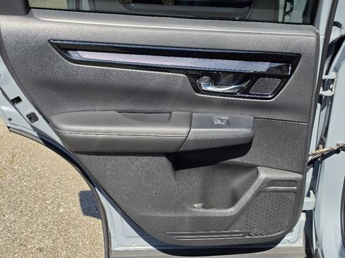 Used 2025 Honda CR-V EX-L image 23