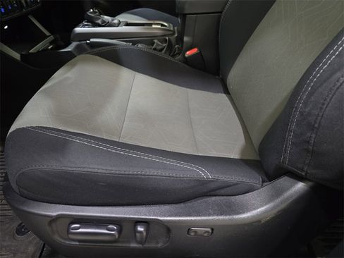 Used 2021 Toyota Tacoma TRD Sport image 30