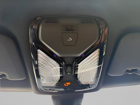 Used 2023 BMW X5 xDrive40i w/ Premium Package image 23