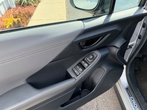 Used 2024 Subaru Crosstrek 2.5i Wilderness w/ Crosstrek Mirror Package image 10