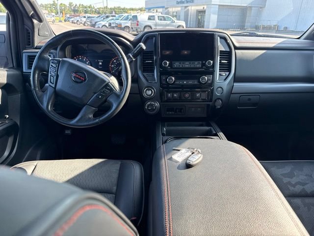 Used 2022 Nissan Titan PRO-4X w/ Pro-4x Utility Package AWD/4WD image 27