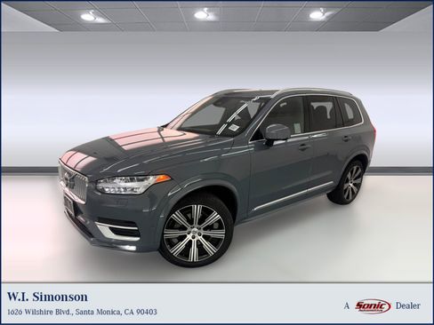 Used 2023 Volvo XC90 B6 Ultimate w/ Lounge Package image 1
