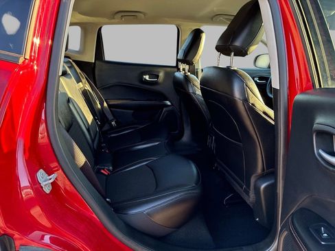 Certified 2021 Jeep Compass Latitude w/ Convenience Group image 10