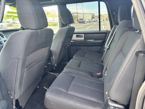 Used 2015 Ford Expedition EL XLT image 16