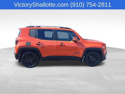 Used 2018 Jeep Renegade Altitude w/ Popular Equipment Group FWD image 26