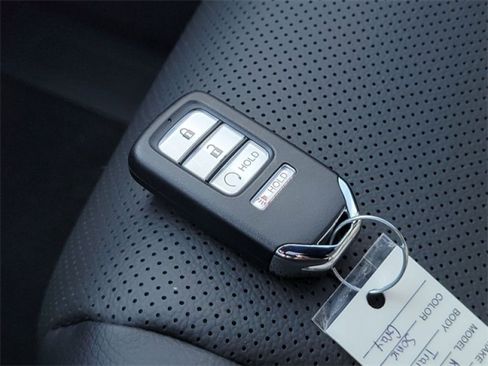 Used 2025 Honda Ridgeline TrailSport image 25