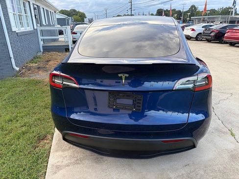 Used 2021 Tesla Model Y Long Range AWD/4WD image 8