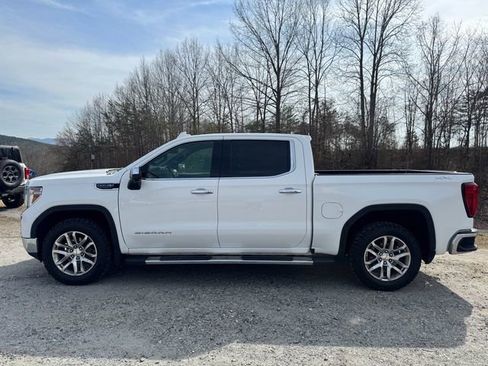 Used 2020 GMC Sierra 1500 SLT w/ SLT Premium Package AWD/4WD image 4