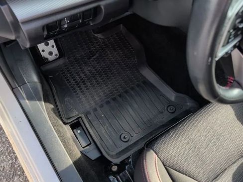 Used 2019 Subaru Impreza 2.0i Sport image 33