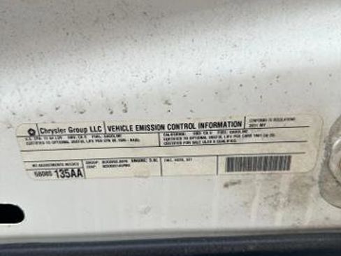 Used 2011 Dodge Charger SE w/ Connectivity Group image 19