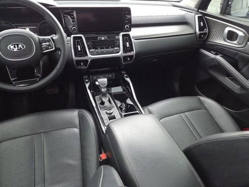 Used 2021 Kia Sorento SX image 32
