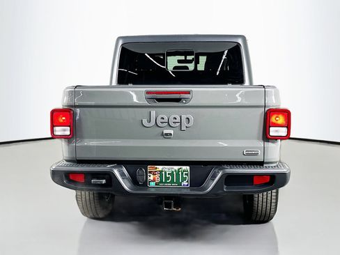 Used 2021 Jeep Gladiator Overland w/ Popular Equipment Package AWD/4WD image 7