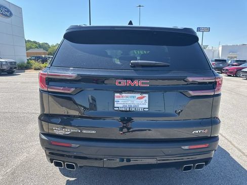 Used 2025 GMC Acadia AT4 AWD/4WD image 7