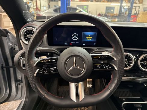 Certified 2025 Mercedes-Benz CLA 250 4MATIC image 15