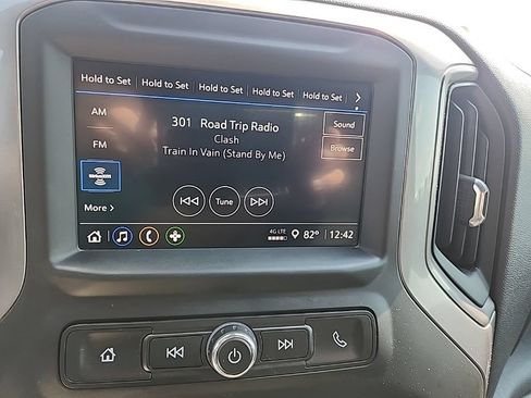 Certified 2022 Chevrolet Silverado 1500 Custom AWD/4WD image 19
