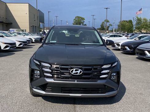 New 2026 Hyundai Tucson Blue SE FWD image 3