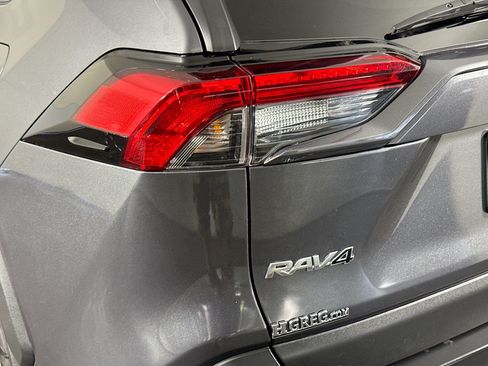 Used 2024 Toyota RAV4 LE FWD image 35