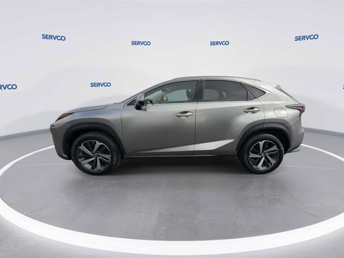 Used 2018 Lexus NX 300 FWD image 4