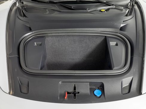 Used 2021 Porsche Taycan 4S w/ Premium Package image 48