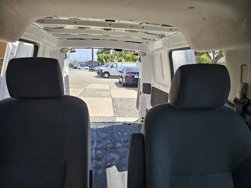 Used 2018 Nissan NV200 SV w/ Navigation Package FWD image 16
