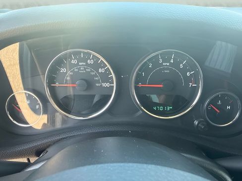 Used 2018 Jeep Wrangler Unlimited Sport AWD/4WD image 14