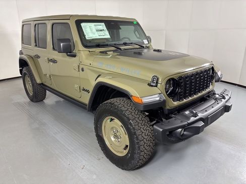 New 2026 Jeep Wrangler Willys AWD/4WD image 2