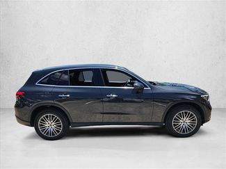 Used 2026 Mercedes-Benz GLC 300 video 4