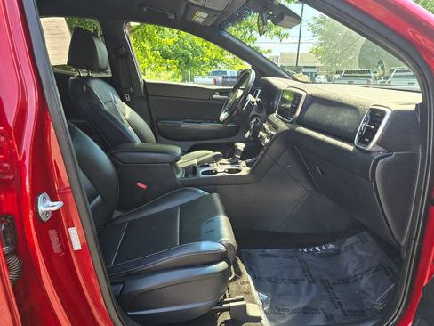 Used 2020 Kia Sportage S AWD/4WD image 11
