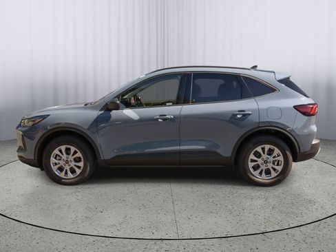 Used 2025 Ford Escape Active w/ Tech Pack #1 AWD/4WD image 19