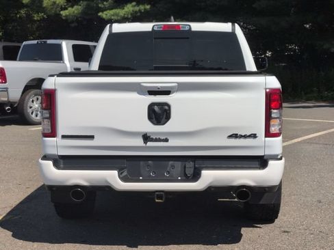 Used 2022 RAM 1500 Big Horn AWD/4WD image 7