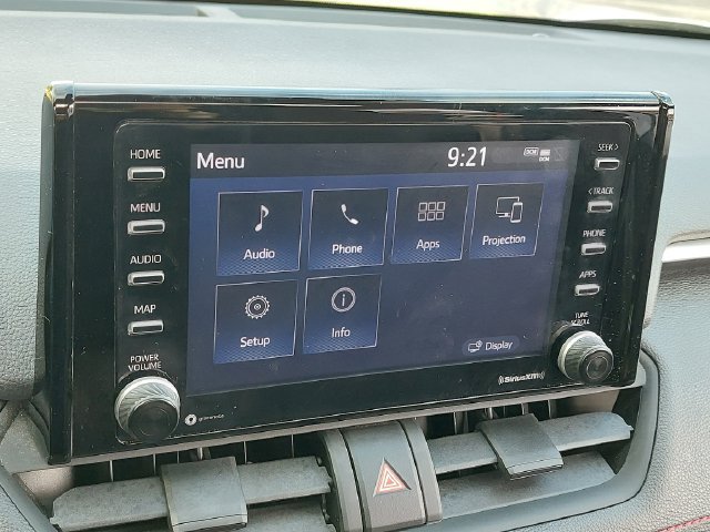 Used 2021 Toyota RAV4 SE w/ Weather & Moonroof Package AWD/4WD image 20