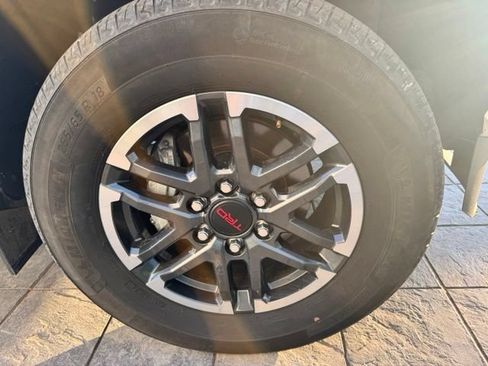 Used 2024 Toyota Tacoma TRD Sport AWD/4WD image 15