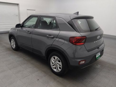 Used 2021 Hyundai Venue SE image 5