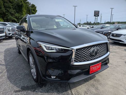 Used 2020 INFINITI QX50 Sensory w/ Climate Package FWD image 5